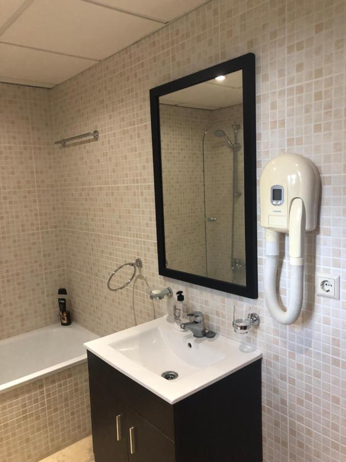 Fantastico Apartamento Con Vistas Al Mar Zona Club La Costa Castillo Fuengirola Dış mekan fotoğraf
