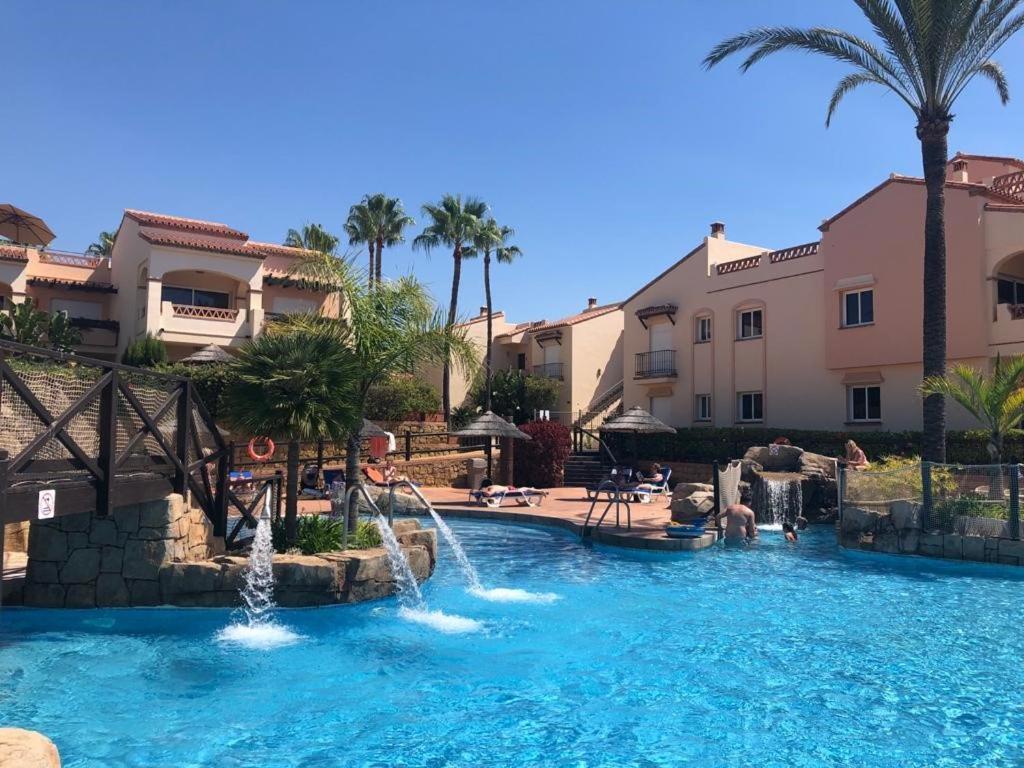 Fantastico Apartamento Con Vistas Al Mar Zona Club La Costa Castillo Fuengirola Dış mekan fotoğraf