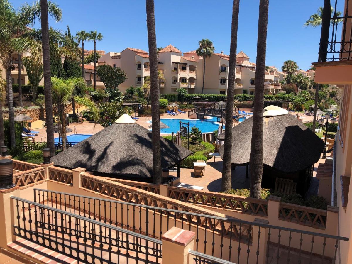 Fantastico Apartamento Con Vistas Al Mar Zona Club La Costa Castillo Fuengirola Dış mekan fotoğraf