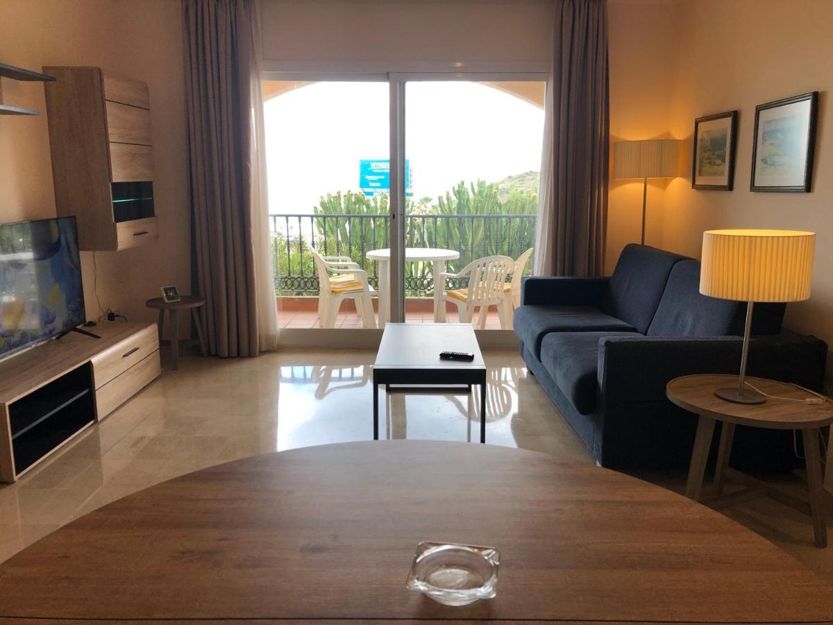 Fantastico Apartamento Con Vistas Al Mar Zona Club La Costa Castillo Fuengirola Dış mekan fotoğraf