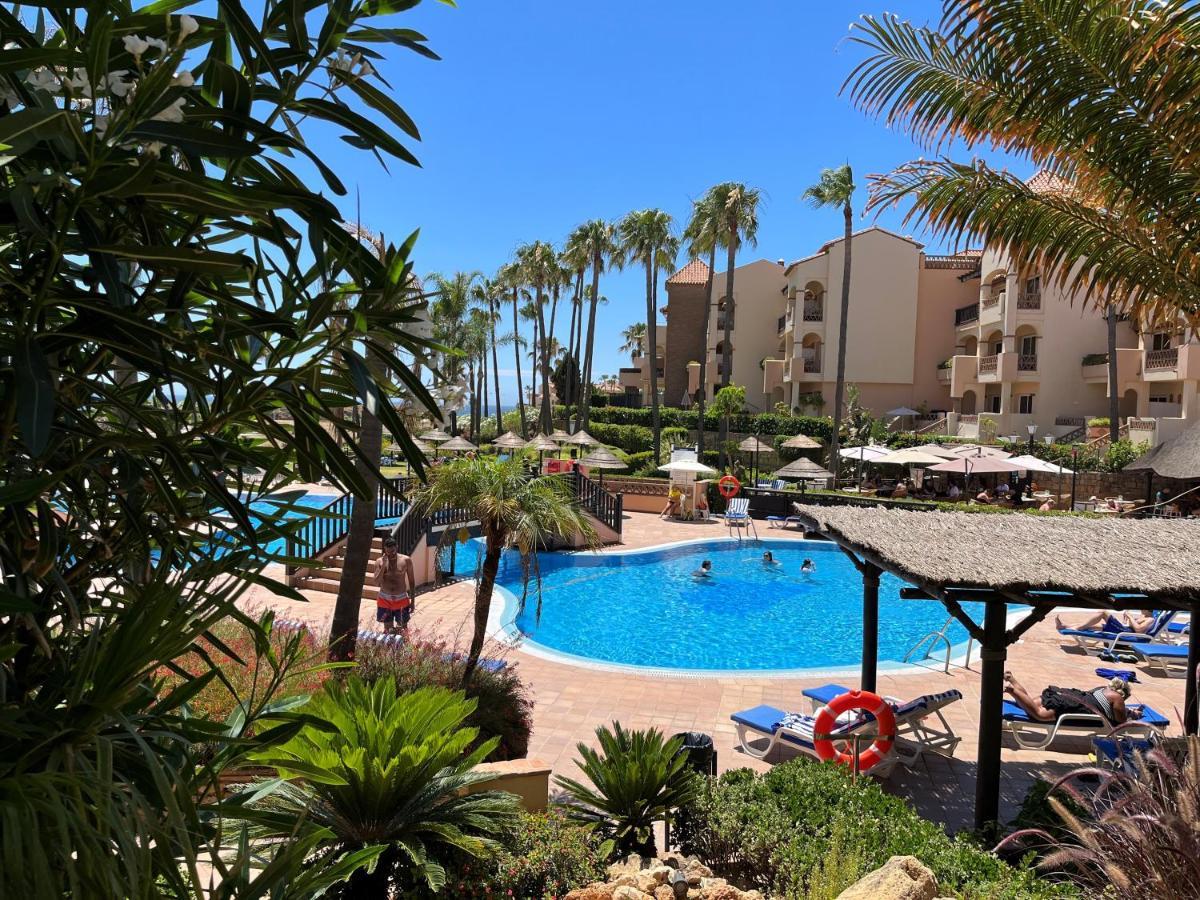 Fantastico Apartamento Con Vistas Al Mar Zona Club La Costa Castillo Fuengirola Dış mekan fotoğraf