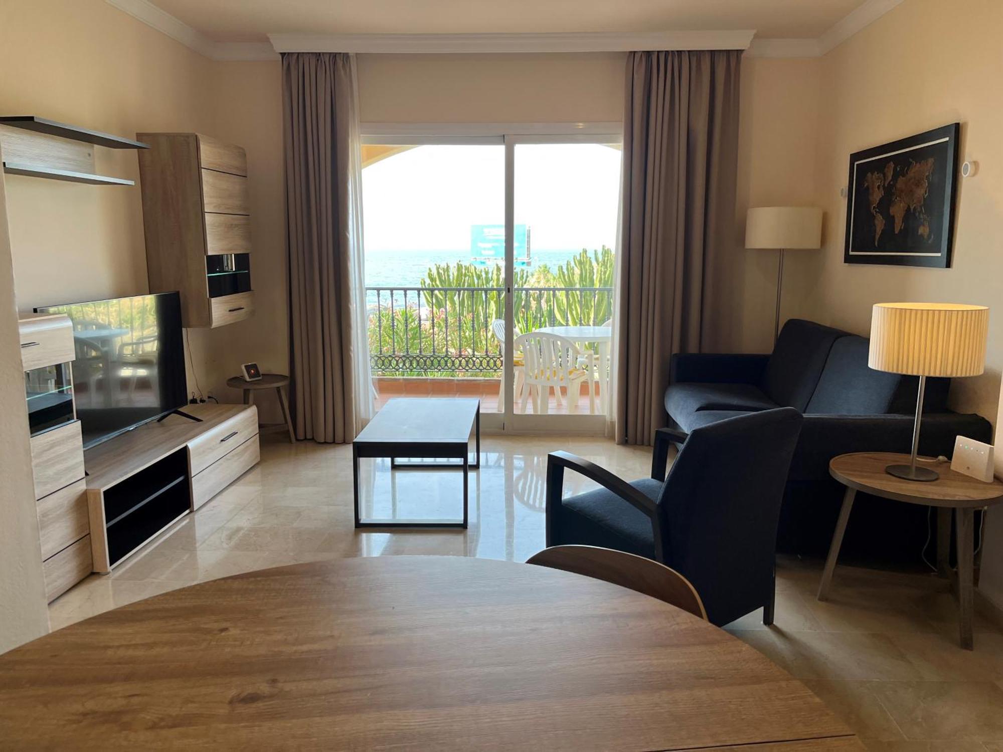 Fantastico Apartamento Con Vistas Al Mar Zona Club La Costa Castillo Fuengirola Dış mekan fotoğraf