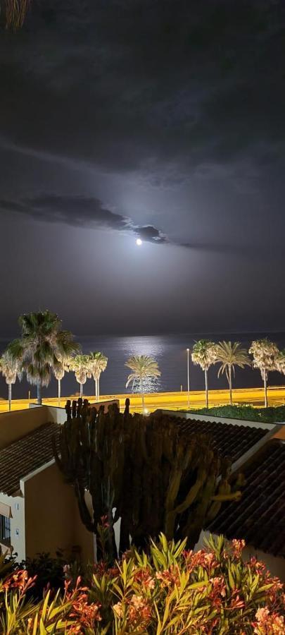 Fantastico Apartamento Con Vistas Al Mar Zona Club La Costa Castillo Fuengirola Dış mekan fotoğraf